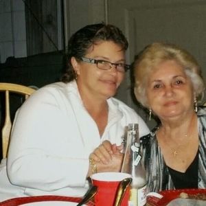 Meet your Posher, Cecilia